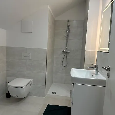 Rems - In Bei Stuttgart Apartment *